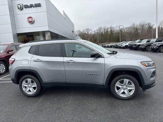 new 2022 Jeep Compass car, priced at $26,871