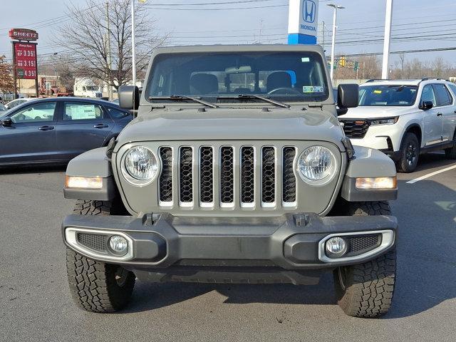 used 2021 Jeep Gladiator car, priced at $33,800