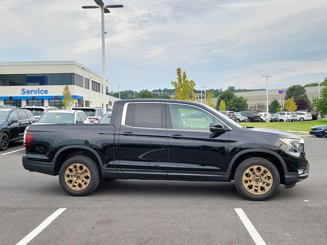 used 2023 Honda Ridgeline car, priced at $35,700