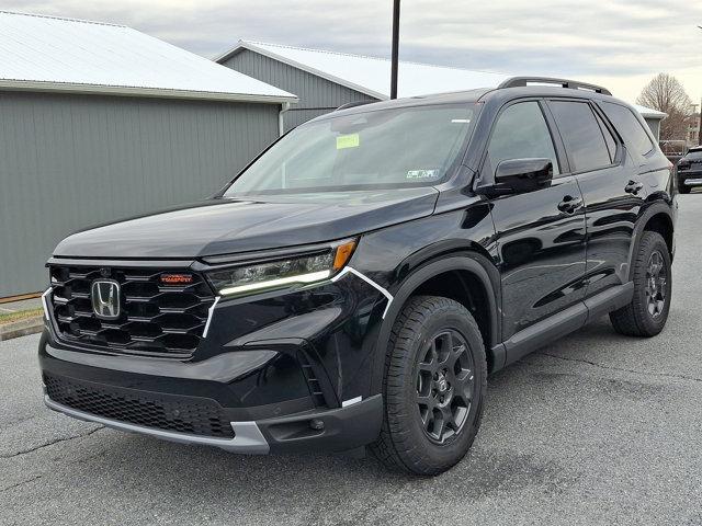 new 2025 Honda Pilot car, priced at $50,795