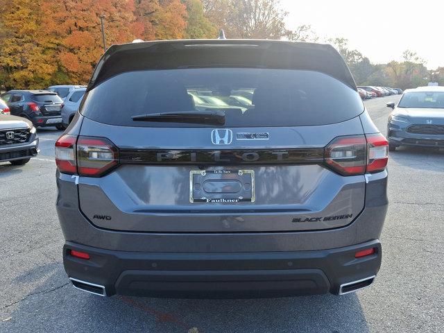 new 2025 Honda Pilot car, priced at $55,975