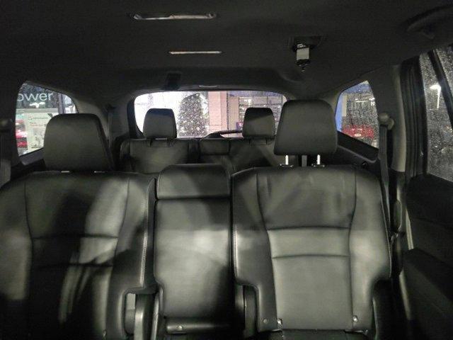 used 2021 Honda Pilot car, priced at $25,000