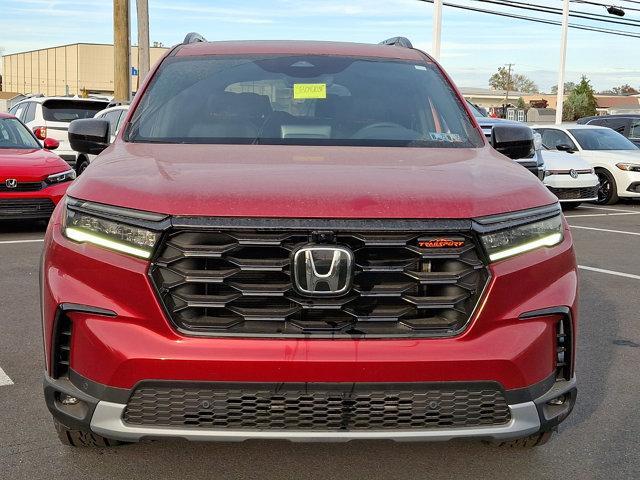 new 2025 Honda Pilot car, priced at $53,980