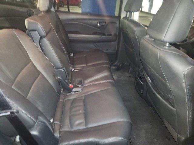 used 2022 Honda Pilot car, priced at $32,300