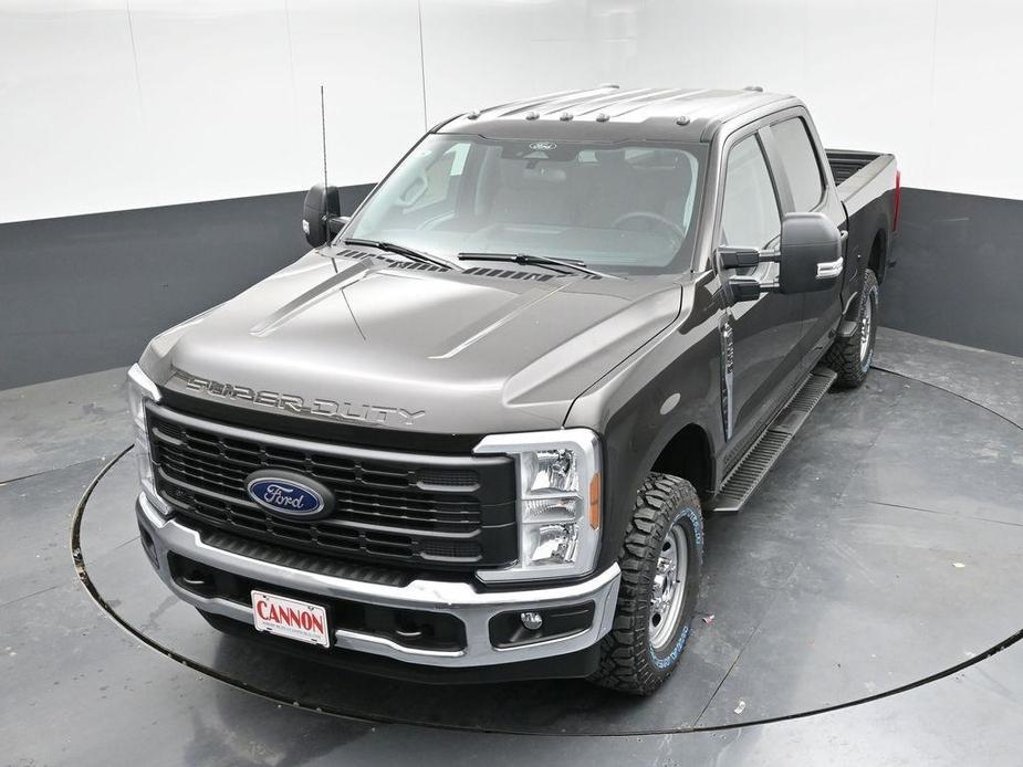 new 2024 Ford F-250 car, priced at $56,825