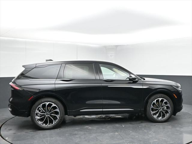 new 2024 Lincoln Nautilus car, priced at $62,220