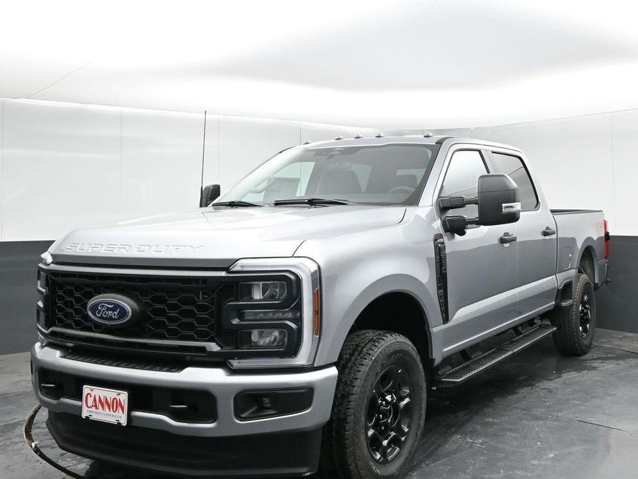 new 2024 Ford F-250 car, priced at $61,330