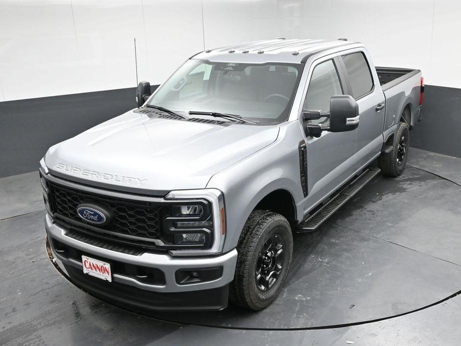 new 2024 Ford F-250 car, priced at $61,330