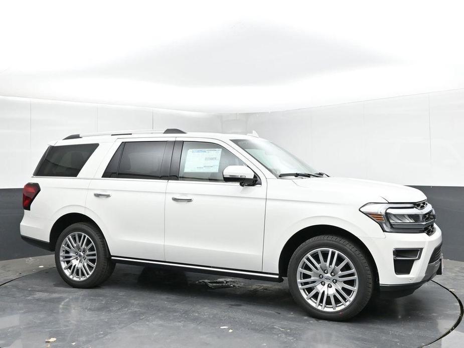 new 2024 Ford Expedition car, priced at $75,895