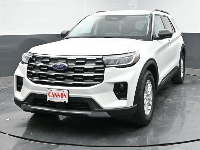 new 2025 Ford Explorer car, priced at $45,095