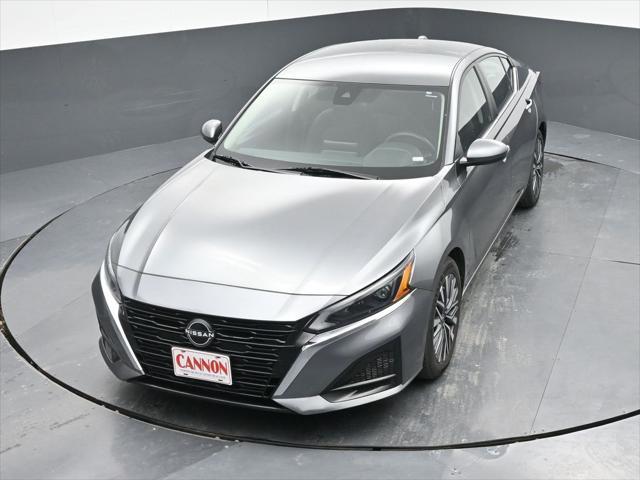 used 2023 Nissan Altima car, priced at $21,910