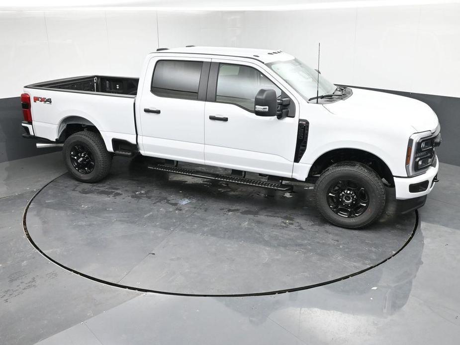 new 2024 Ford F-250 car, priced at $61,330