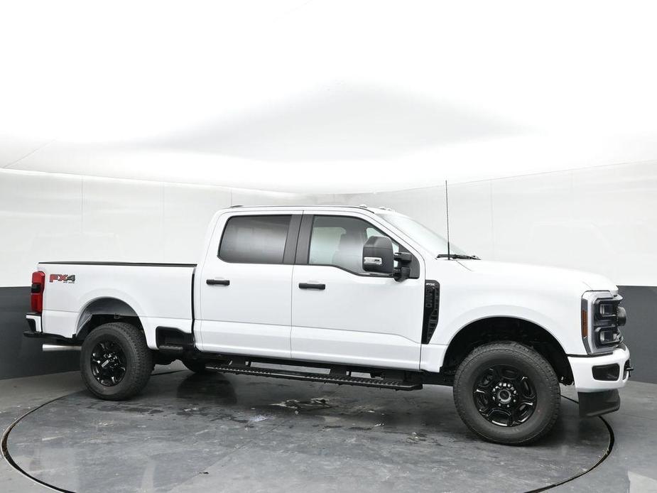 new 2024 Ford F-250 car, priced at $61,330