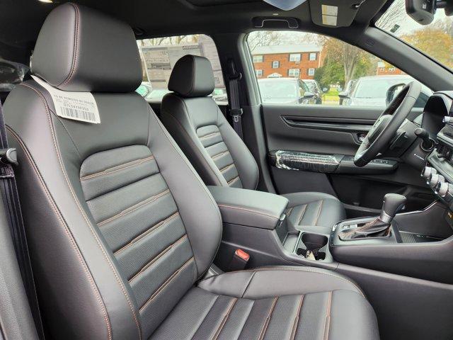 new 2026 Honda CR-V Hybrid car, priced at $41,675