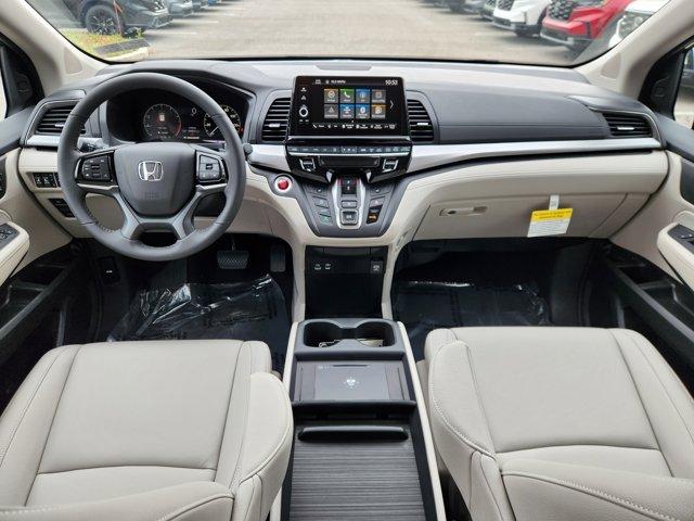 new 2026 Honda Odyssey car, priced at $44,290