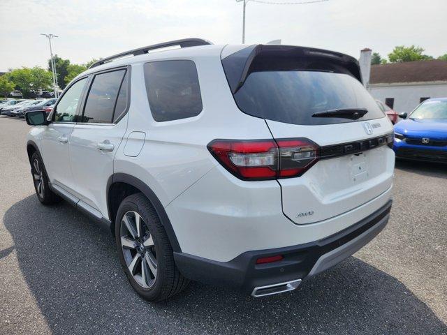 used 2025 Honda Pilot car, priced at $51,585