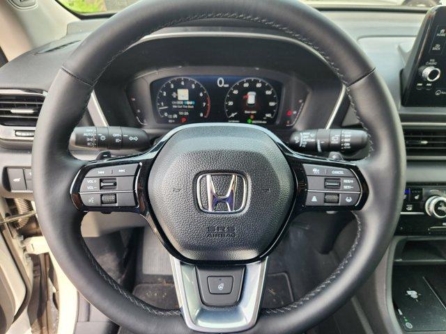 used 2025 Honda Pilot car, priced at $51,585