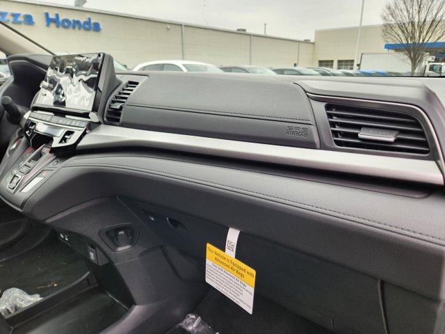 new 2026 Honda Odyssey car, priced at $44,290