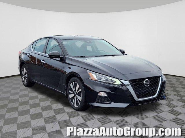 used 2022 Nissan Altima car, priced at $20,885