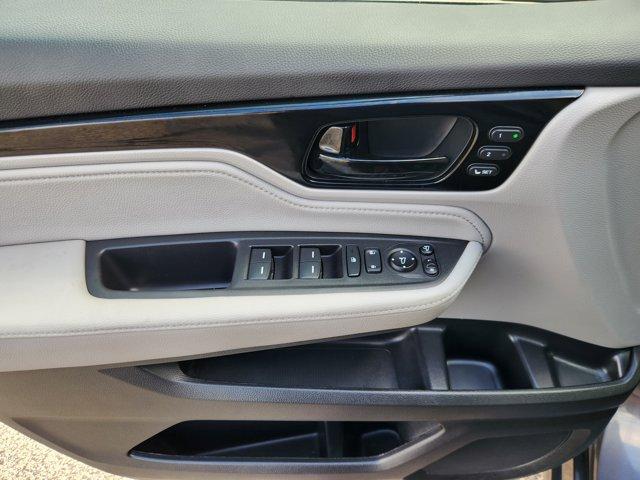 used 2024 Honda Odyssey car, priced at $44,345