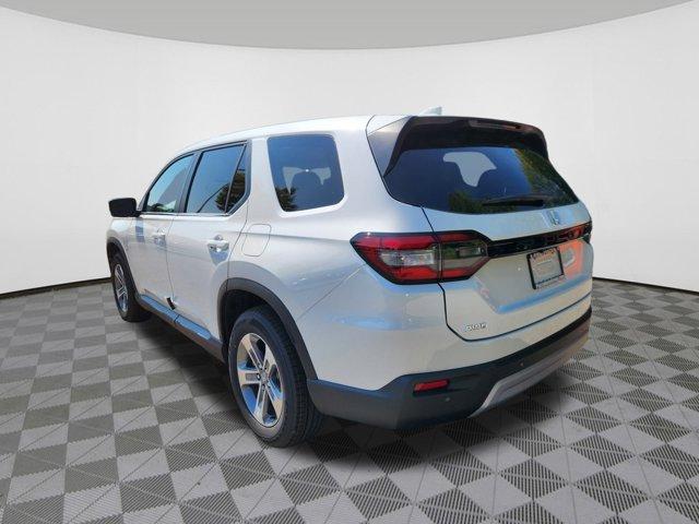 new 2025 Honda Pilot car, priced at $47,550