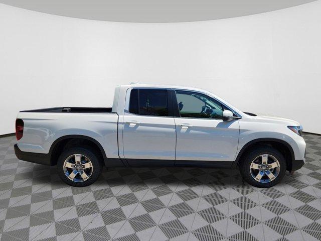 new 2025 Honda Ridgeline car, priced at $45,385
