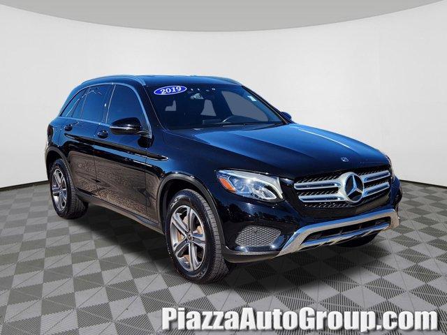 used 2019 Mercedes-Benz GLC 300 car, priced at $21,380