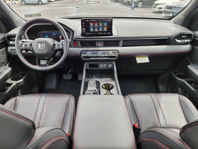 used 2025 Honda Pilot car, priced at $52,730