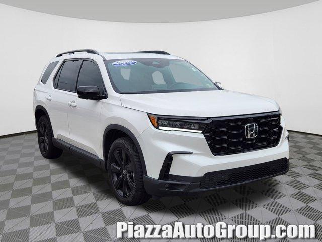 used 2025 Honda Pilot car, priced at $53,870