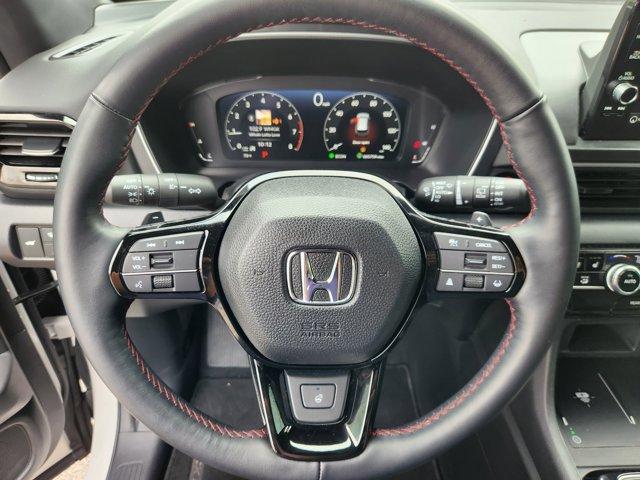 used 2025 Honda Pilot car, priced at $53,870
