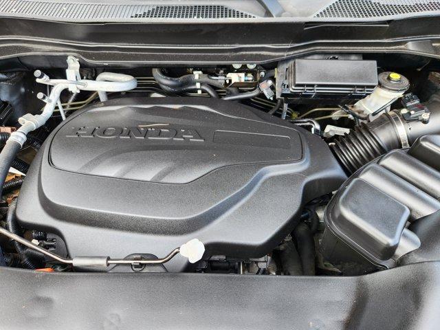 used 2022 Honda Pilot car, priced at $33,934