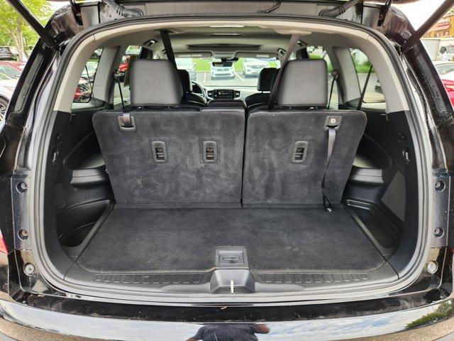 used 2022 Honda Pilot car, priced at $33,934