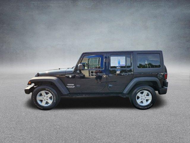 used 2015 Jeep Wrangler Unlimited car, priced at $21,886