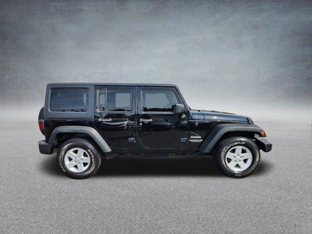 used 2015 Jeep Wrangler Unlimited car, priced at $21,886