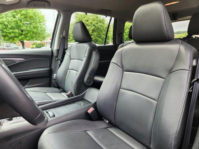 used 2022 Honda Pilot car, priced at $36,588
