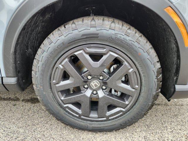 new 2026 Honda CR-V Hybrid car, priced at $40,705