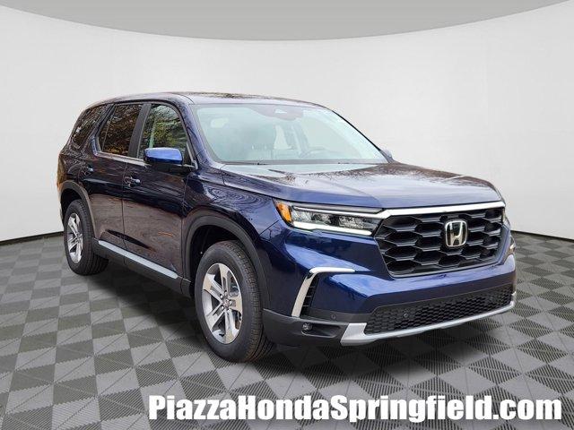 new 2025 Honda Pilot car, priced at $47,825
