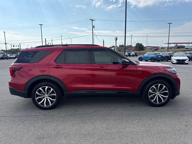 new 2025 Ford Explorer car