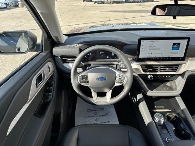 used 2025 Ford Explorer car, priced at $44,849