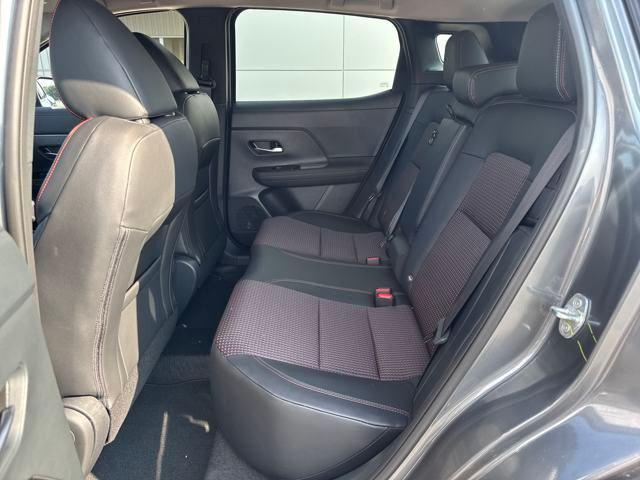 new 2025 Nissan Kicks car, priced at $28,280