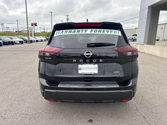 new 2026 Nissan Rogue car, priced at $33,062