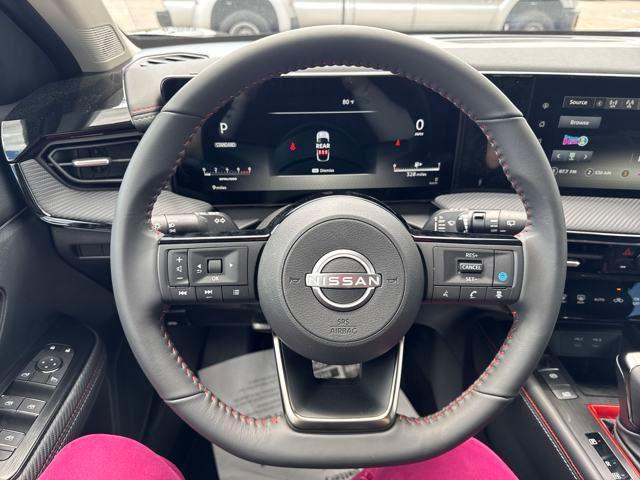 new 2025 Nissan Kicks car, priced at $29,020