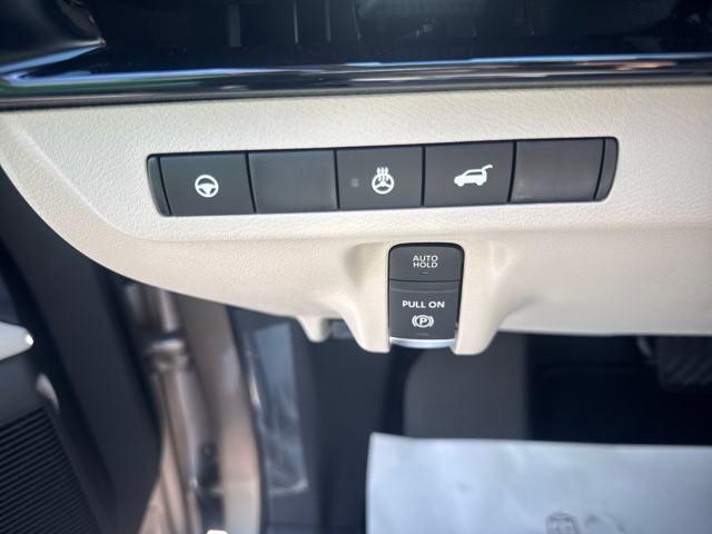 new 2025 Nissan Murano car, priced at $47,384
