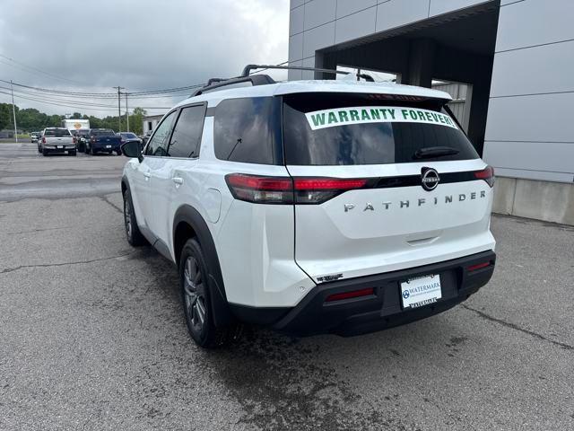 new 2025 Nissan Pathfinder car, priced at $39,620