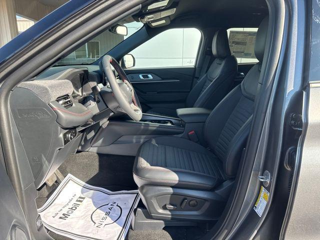 new 2025 Ford Explorer car