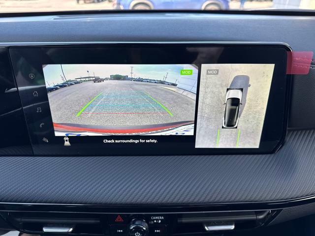 new 2025 Nissan Kicks car, priced at $28,592