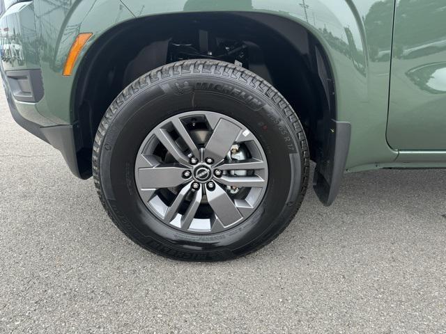 new 2025 Nissan Frontier car, priced at $40,174