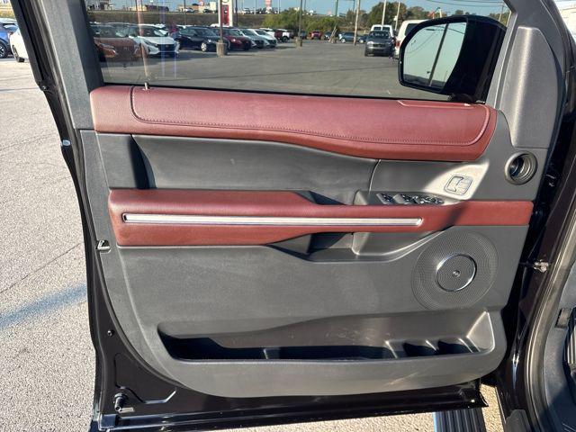 used 2024 Ford Expedition car, priced at $62,923
