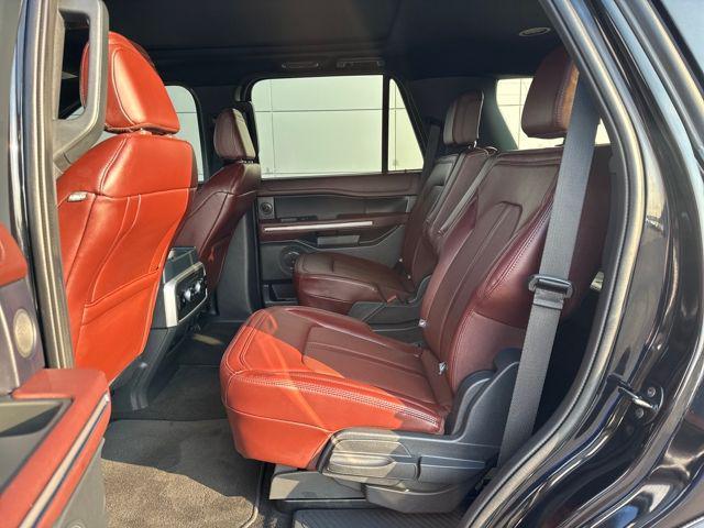 used 2024 Ford Expedition car, priced at $62,923