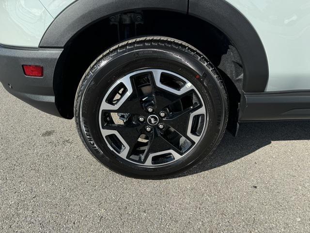 new 2024 Ford Bronco Sport car, priced at $36,985